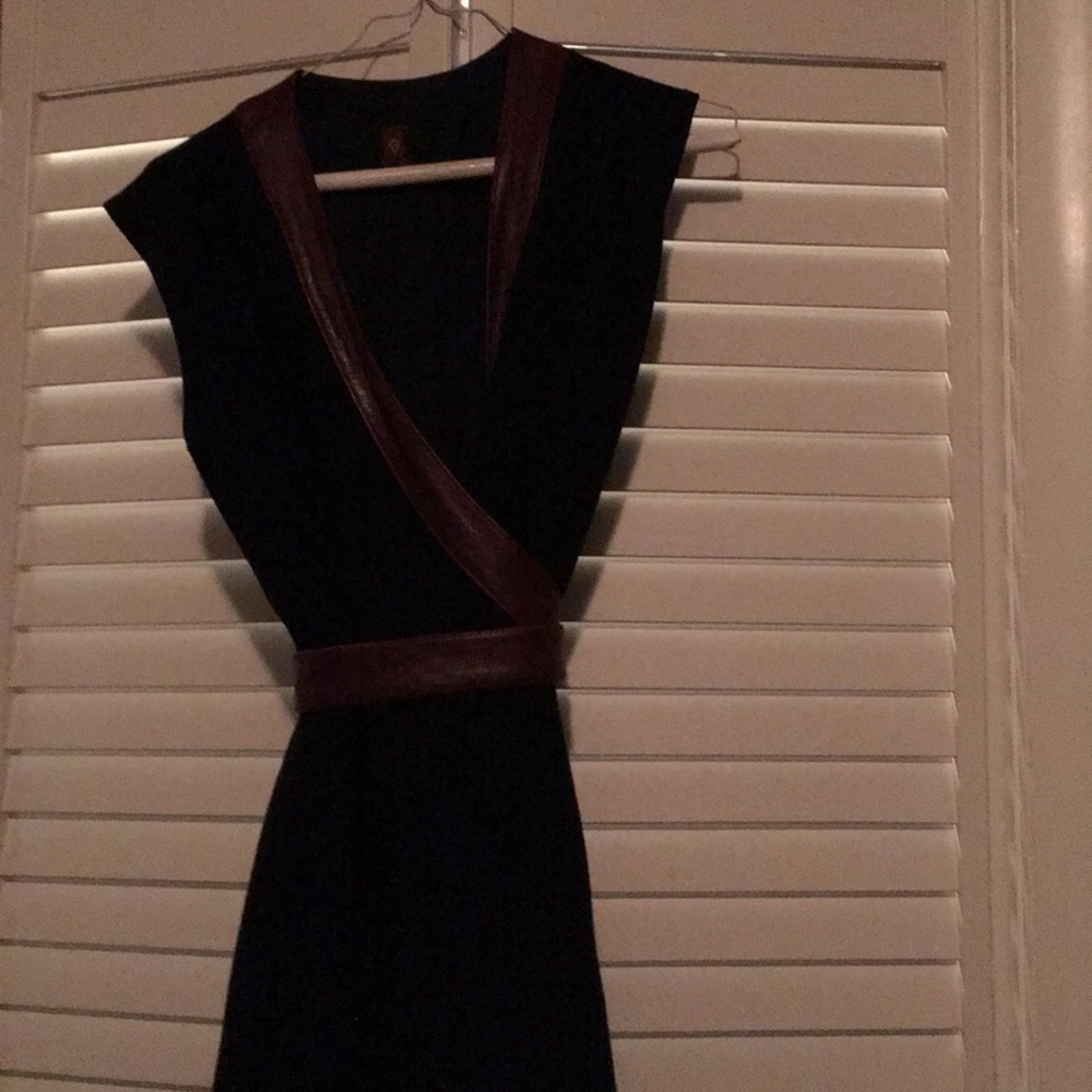 100% wool tunic